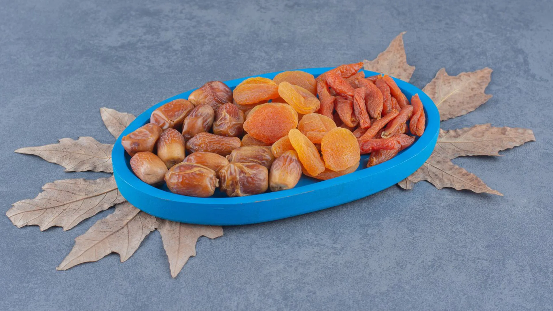 10 خاصیت شگفت انگیز خشکبار که از آن بی‌خبرید!